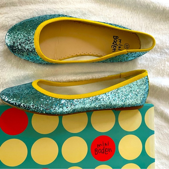 Mini Boden Teal Glitter Flats with Yellow Trim - Picture 1 of 3